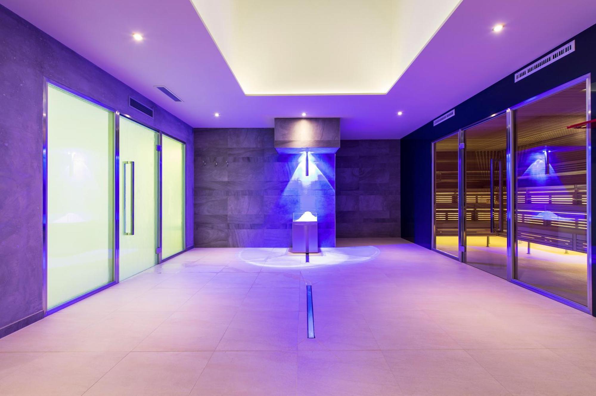 Parkhotel Hall In Tirol Exterior photo